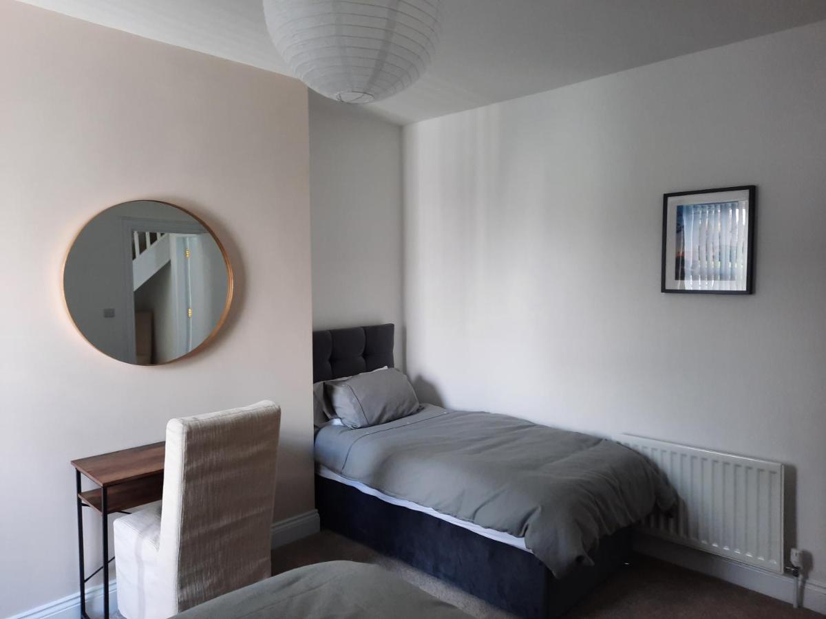 Seacliff Road Luxury Apartments Бангор Екстериор снимка